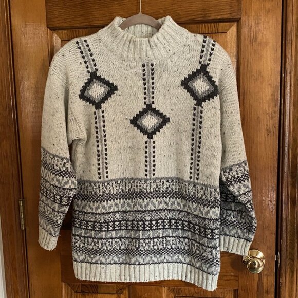 Mixed Grays Patterned Sweater - M - Picture 1 of 6